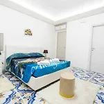 Fantasy House 게스트하우스 Forio di Ischia