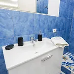 Fantasy House 게스트하우스 Forio di Ischia