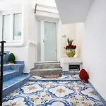 Fantasy House Affittacamere 3*