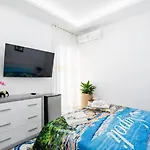 Fantasy House Affittacamere 3*