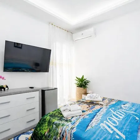 Fantasy House Konukevi 3*