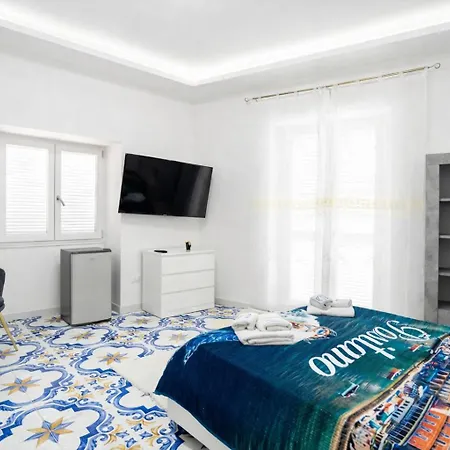 Konukevi Fantasy House Forio di Ischia