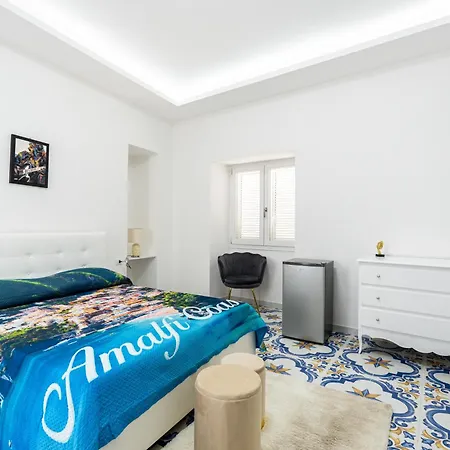 Max E Charlie Pensionat