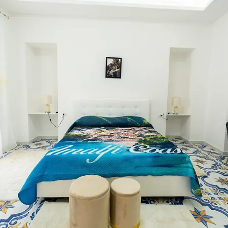 Max E Charlie Pensionat