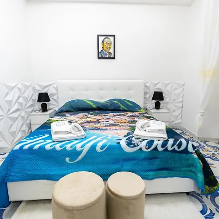 Max E Charlie Pensionat