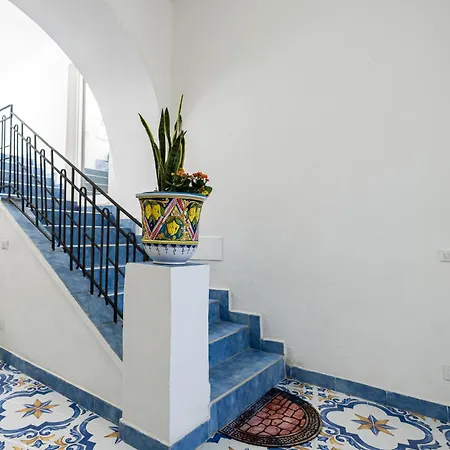 Max E Charlie Pensionat 3*