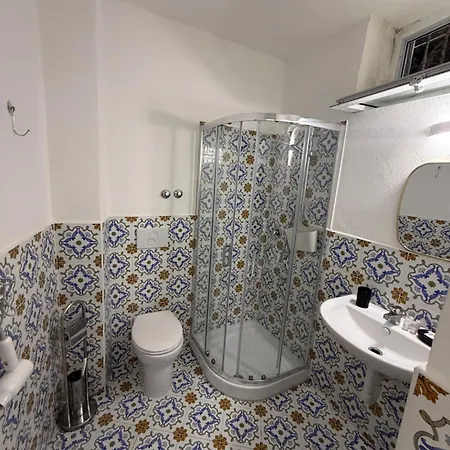 Fantasy House Penzion Forio di Ischia