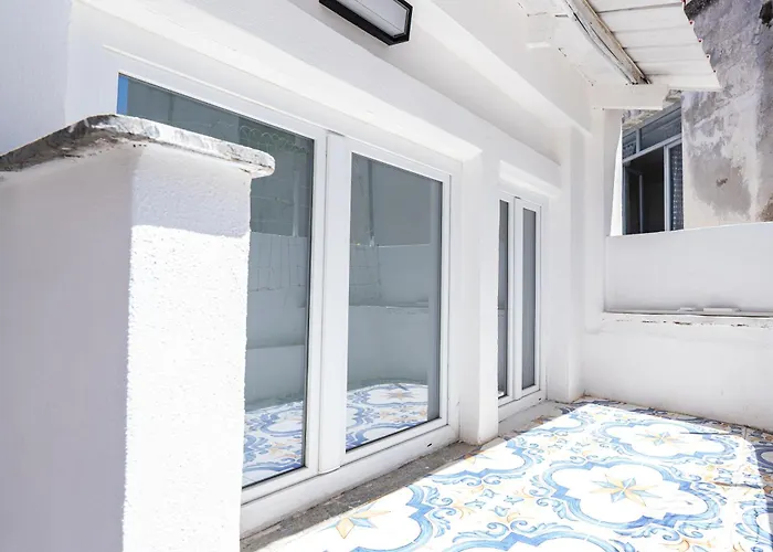 Max E Charlie Гостевой дом 3*