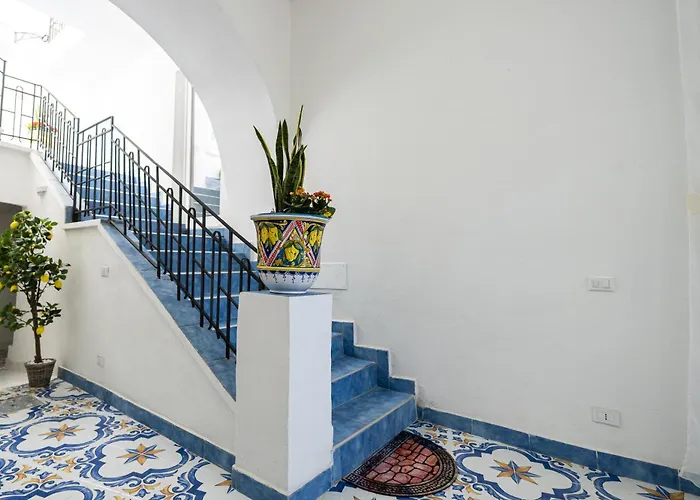 Fantasy House Affittacamere 3*