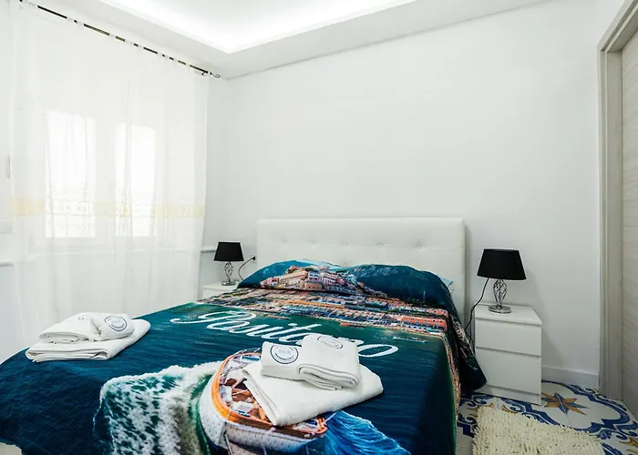 Fantasy House 3* Forio di Ischia